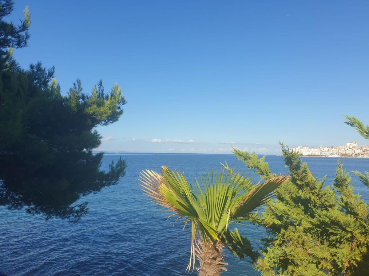 Azzurra apartment 3 Saranda Kültér fotó