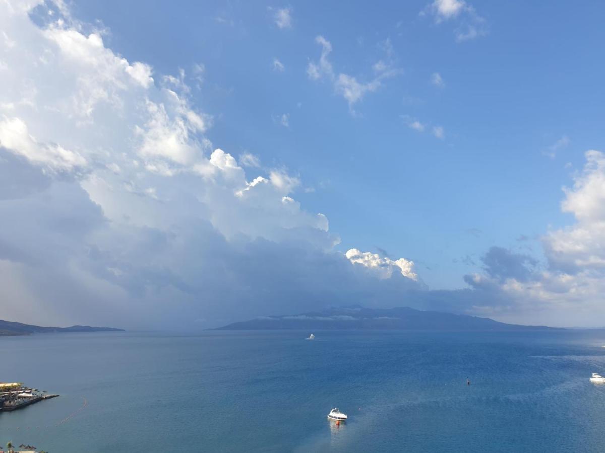 Azzurra apartment 3 Saranda Kültér fotó